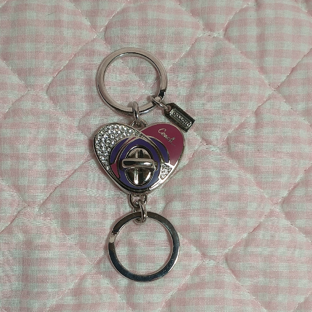 Coach Poppy C Heart Key Fob / Keychain / Bag Charm